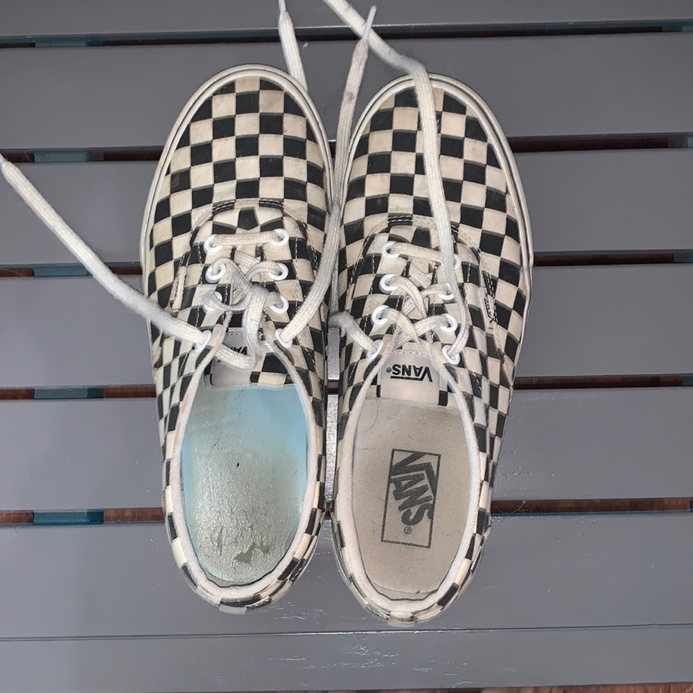 Checkered low top vans